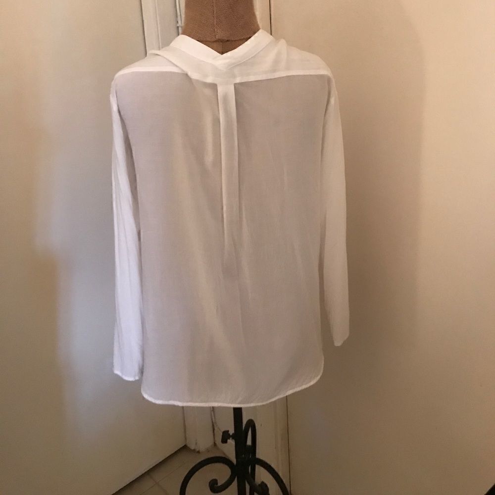 H by Halston   - Picture 2 of 3